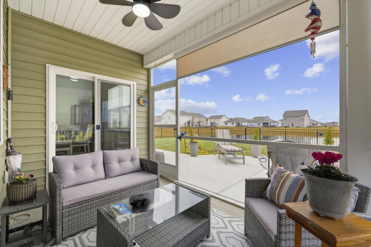 1096 Flintshire Dr.  Photo 33