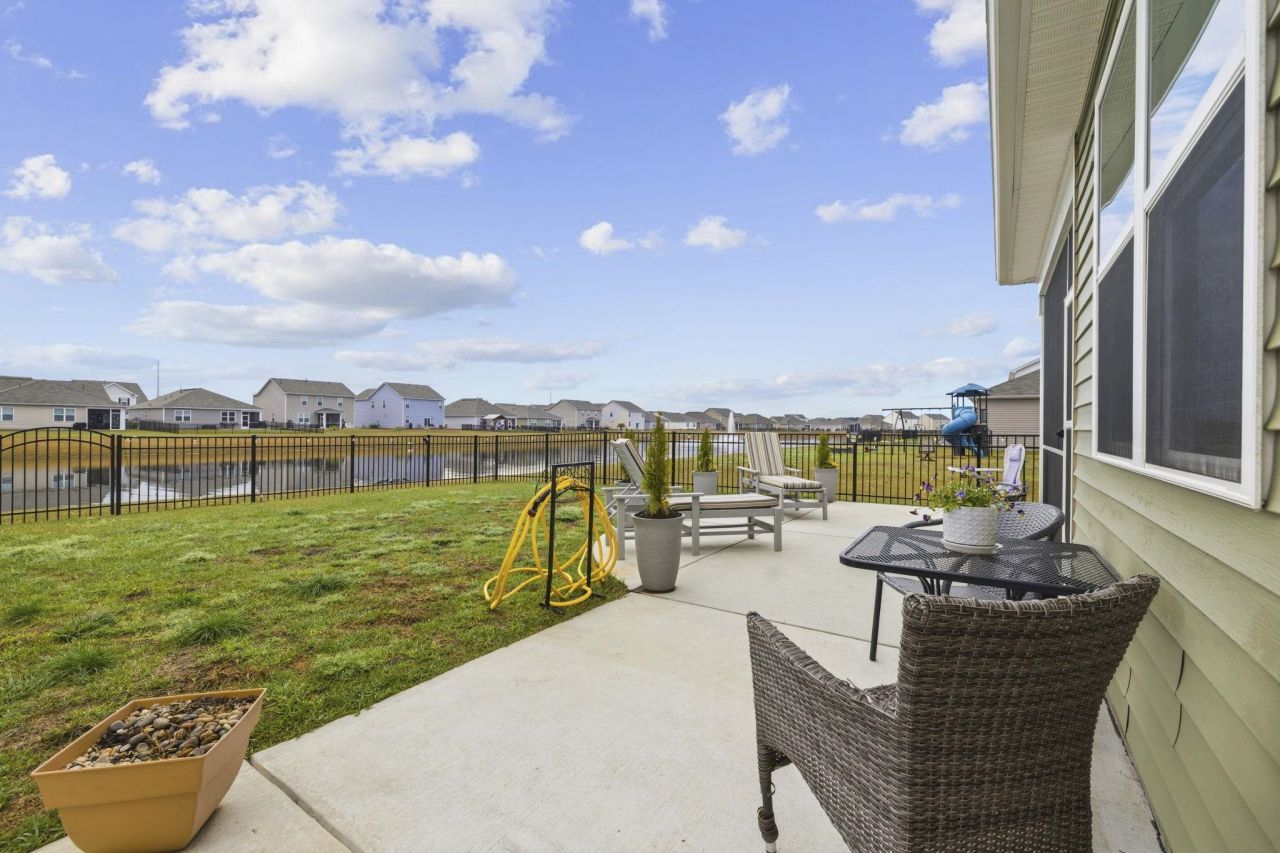 1096 Flintshire Dr.  Photo 35