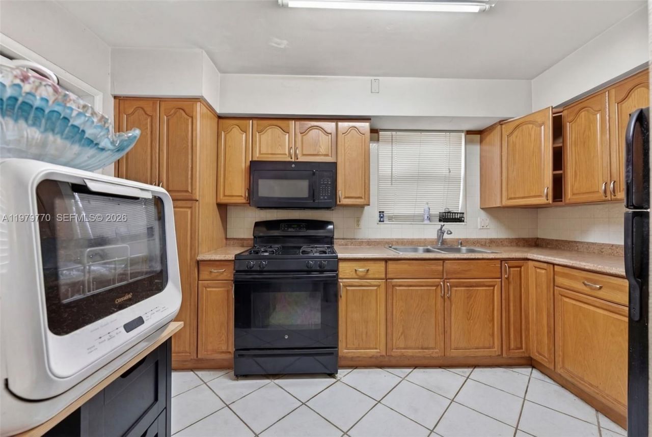 7761 NW 36th St , Davie, FL 33024 Photo