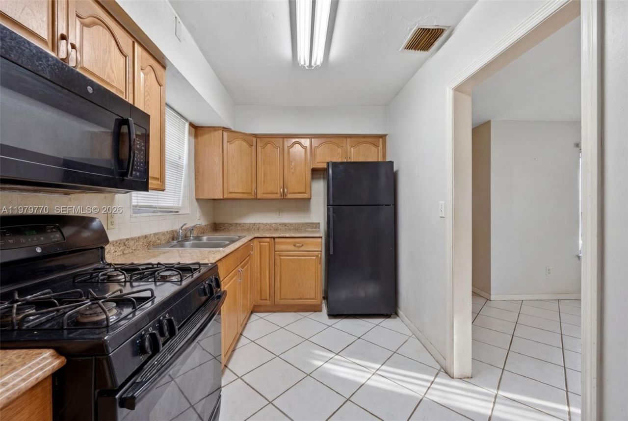 7761 NW 36th St , Davie, FL 33024 Photo