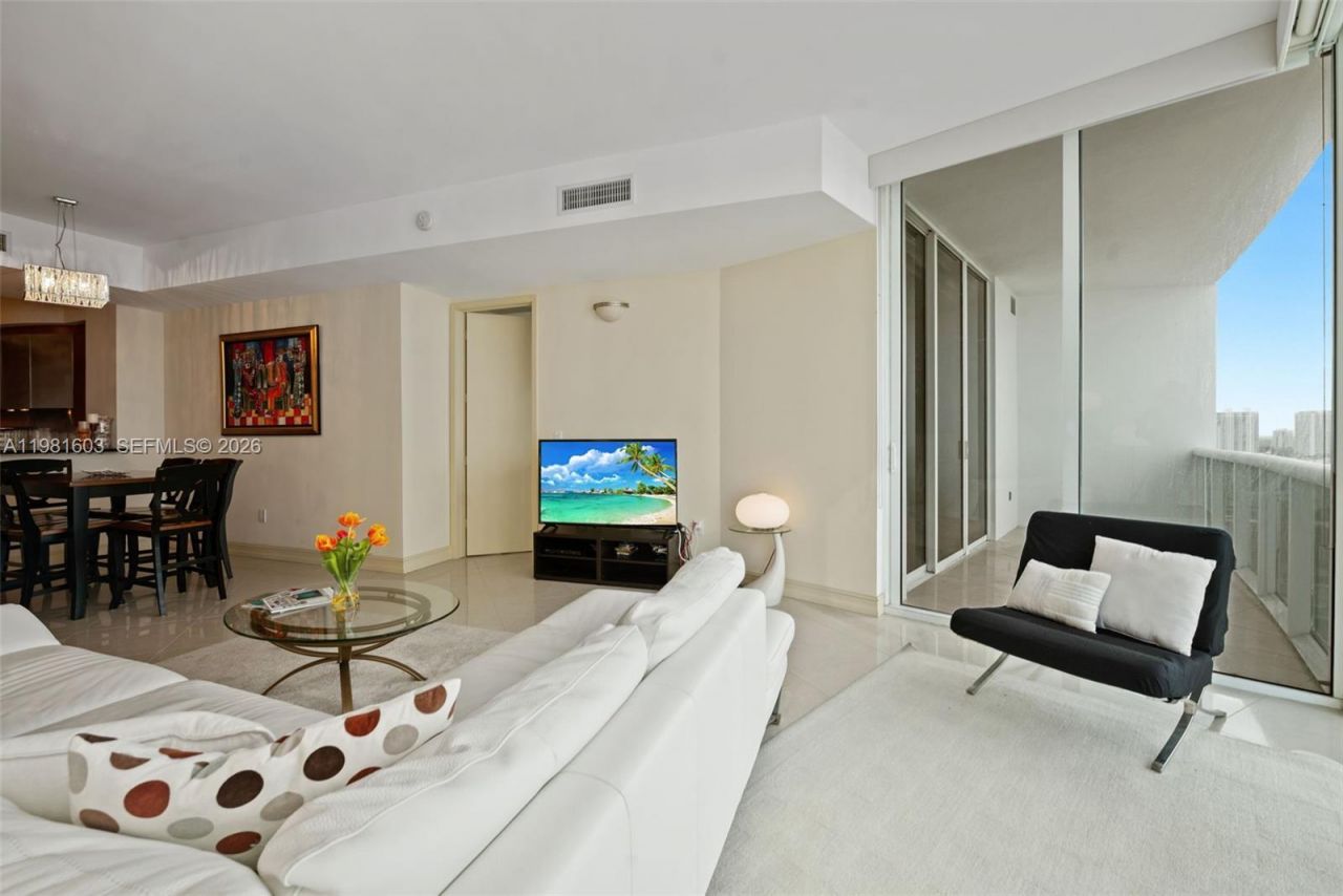 18101 Collins Ave , Unit 1808, Sunny Isles Beach, FL 33160 Photo
