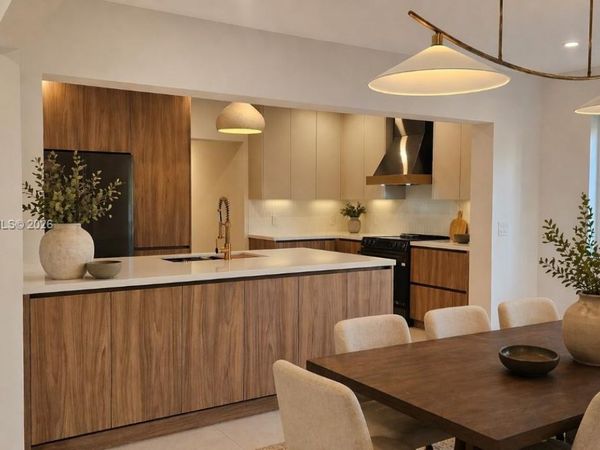 2365 SW 21st Ave, Miami, FL 33145