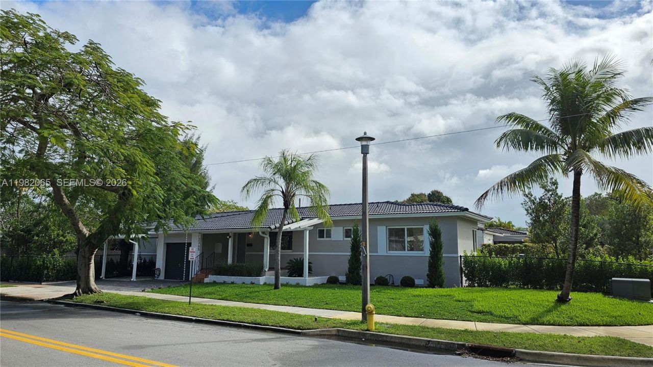 2365 SW 21st Ave, Miami, FL 33145 Photo