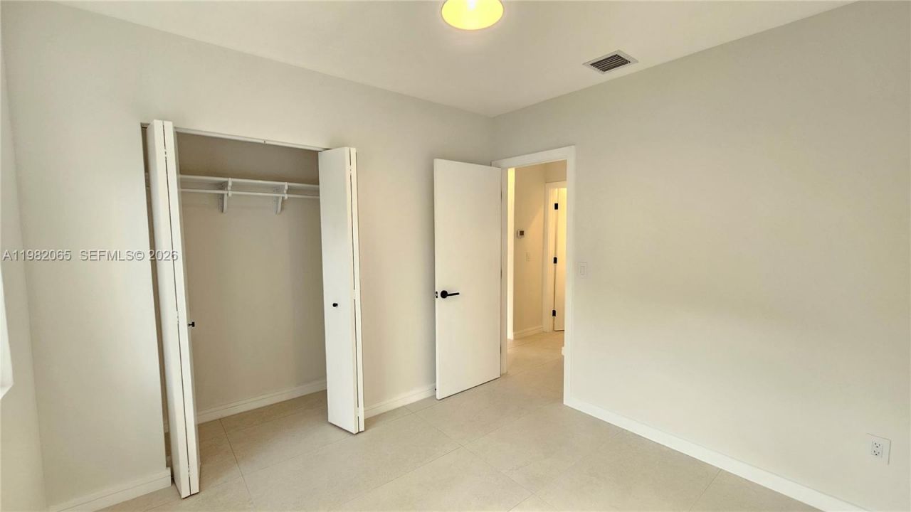 2365 SW 21st Ave, Miami, FL 33145 Photo