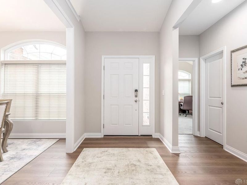 9302 W Meadow Drive, West Chester, OH 45069 Photo 10