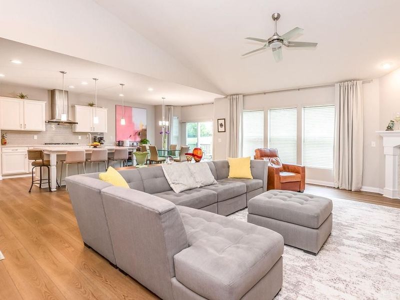 9302 W Meadow Drive, West Chester, OH 45069 Photo 17