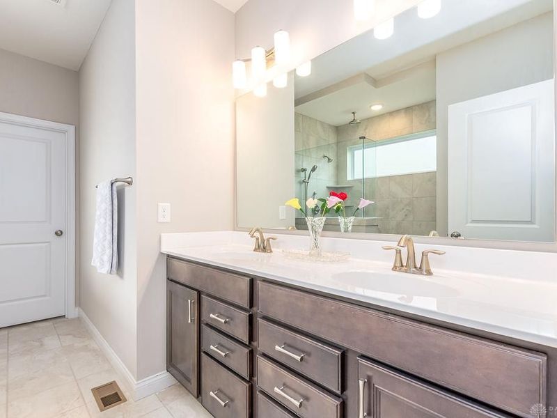 9302 W Meadow Drive, West Chester, OH 45069 Photo 29