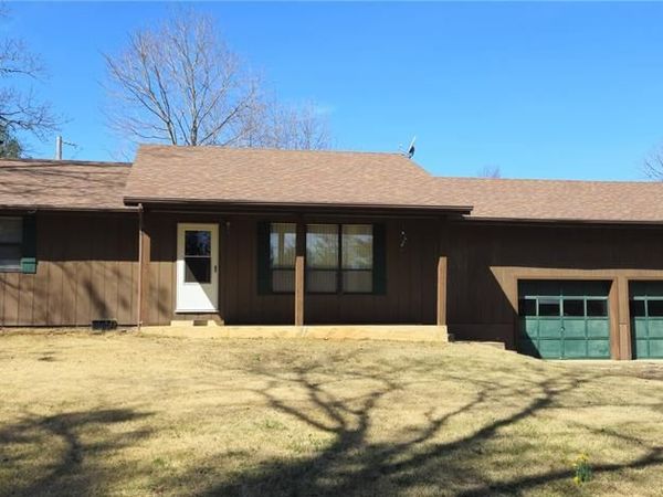 522 Highway 49 , Davisville, MO 65456