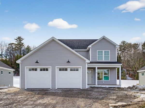21 Feldspar Lane, Unit 11, Cumberland, ME 04021