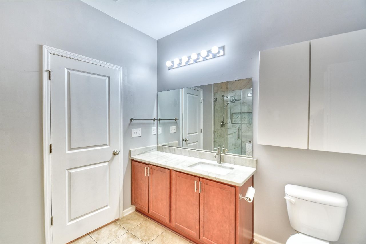 160 Parmelee Dr. Photo 15