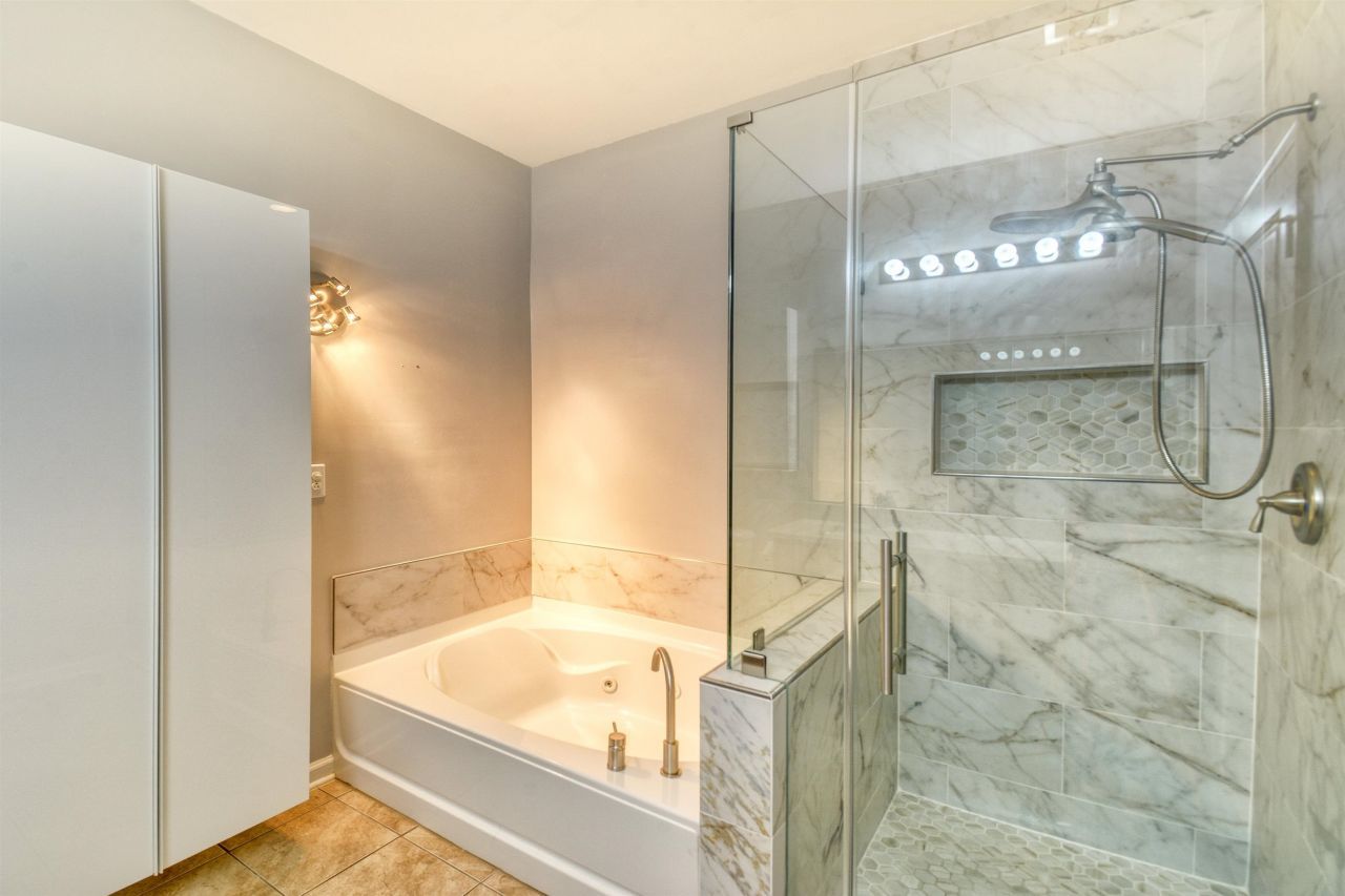 160 Parmelee Dr. Photo 17