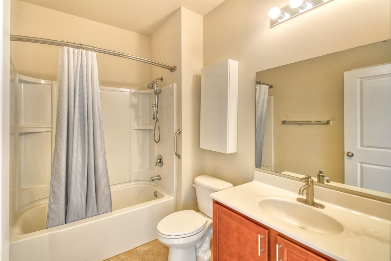 160 Parmelee Dr. Photo 23