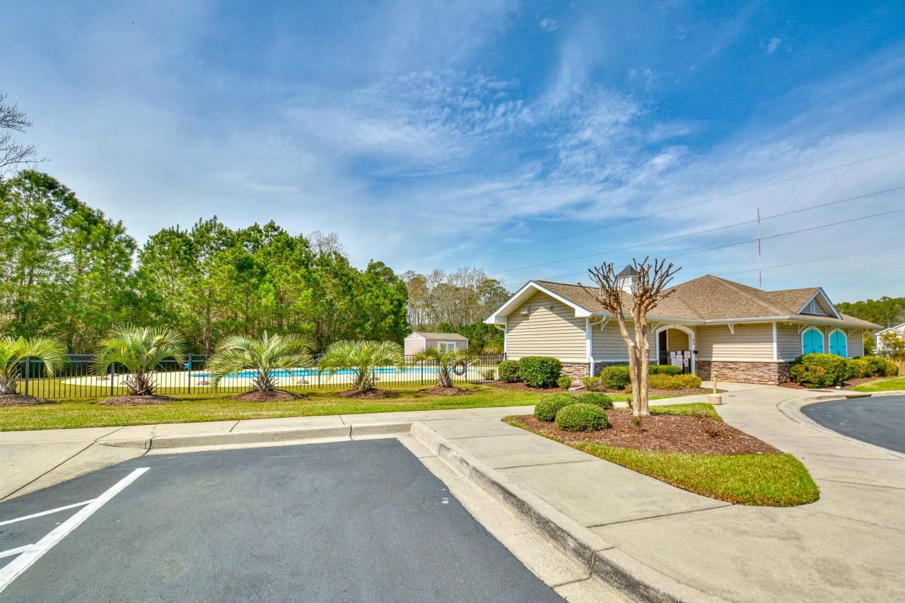 160 Parmelee Dr. Photo 37