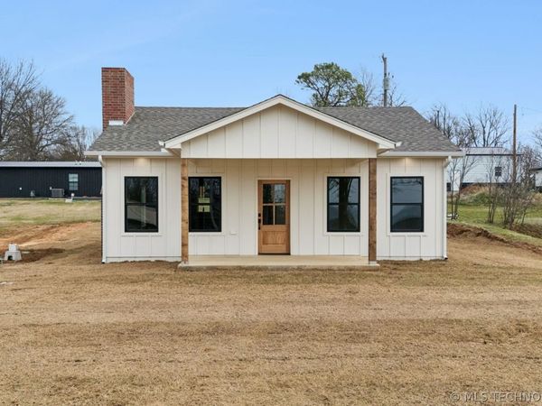 1417 E Scenic Bluff, Cleveland, OK 74020