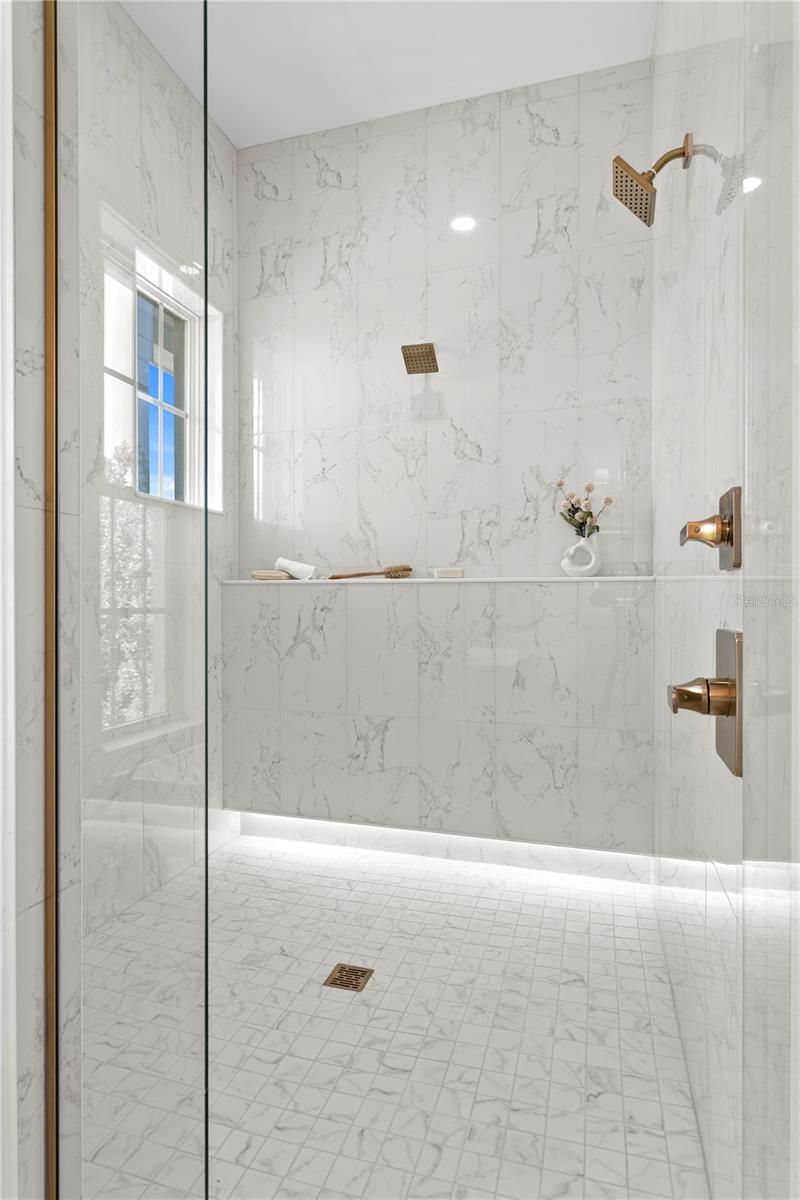 440 Gilman Place N, Saint Petersburg, FL 33716 Photo