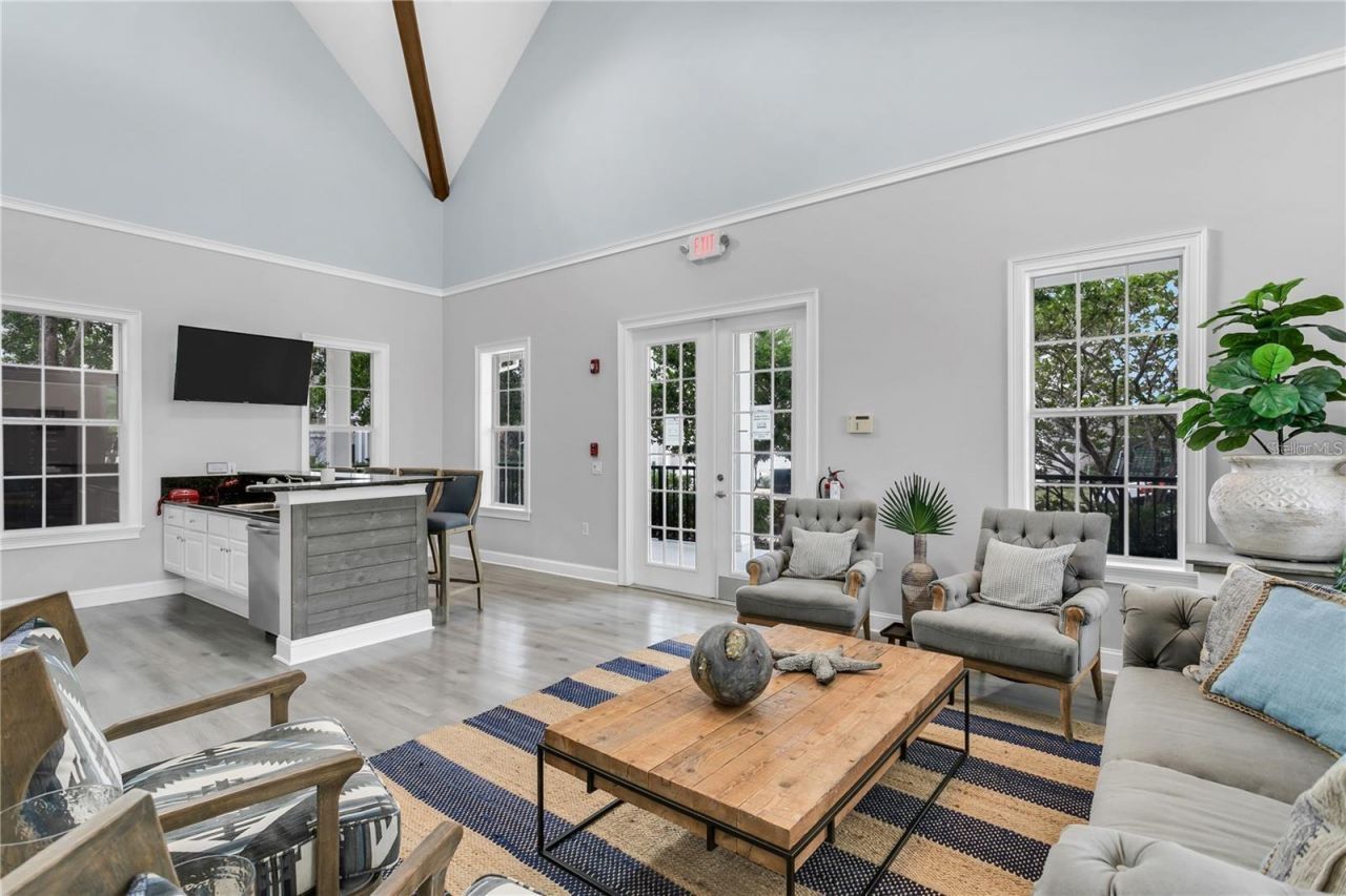 440 Gilman Place N, Saint Petersburg, FL 33716 Photo