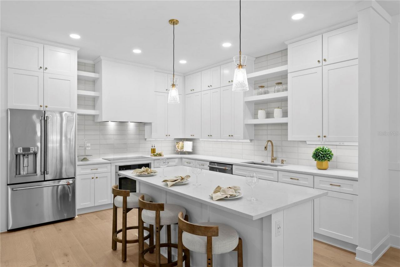 440 Gilman Place N, Saint Petersburg, FL 33716 Photo