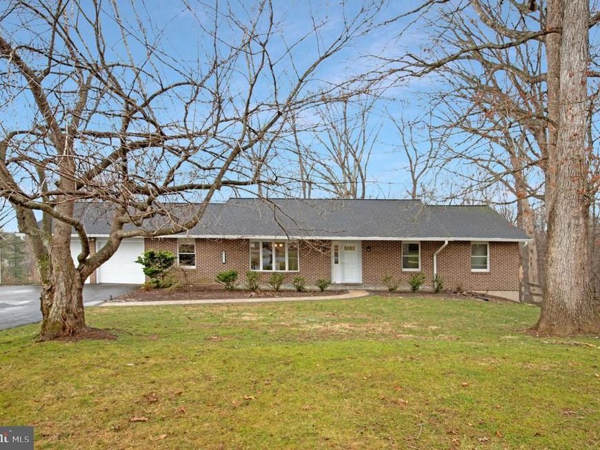 5205 Gate House Court, Sykesville, MD 21784 Main Photo