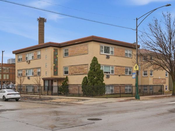 3057 N NARRAGANSETT Street, Unit 9, Chicago, IL 60634