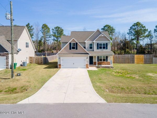 104 Cameo Court , Jacksonville, NC 28540