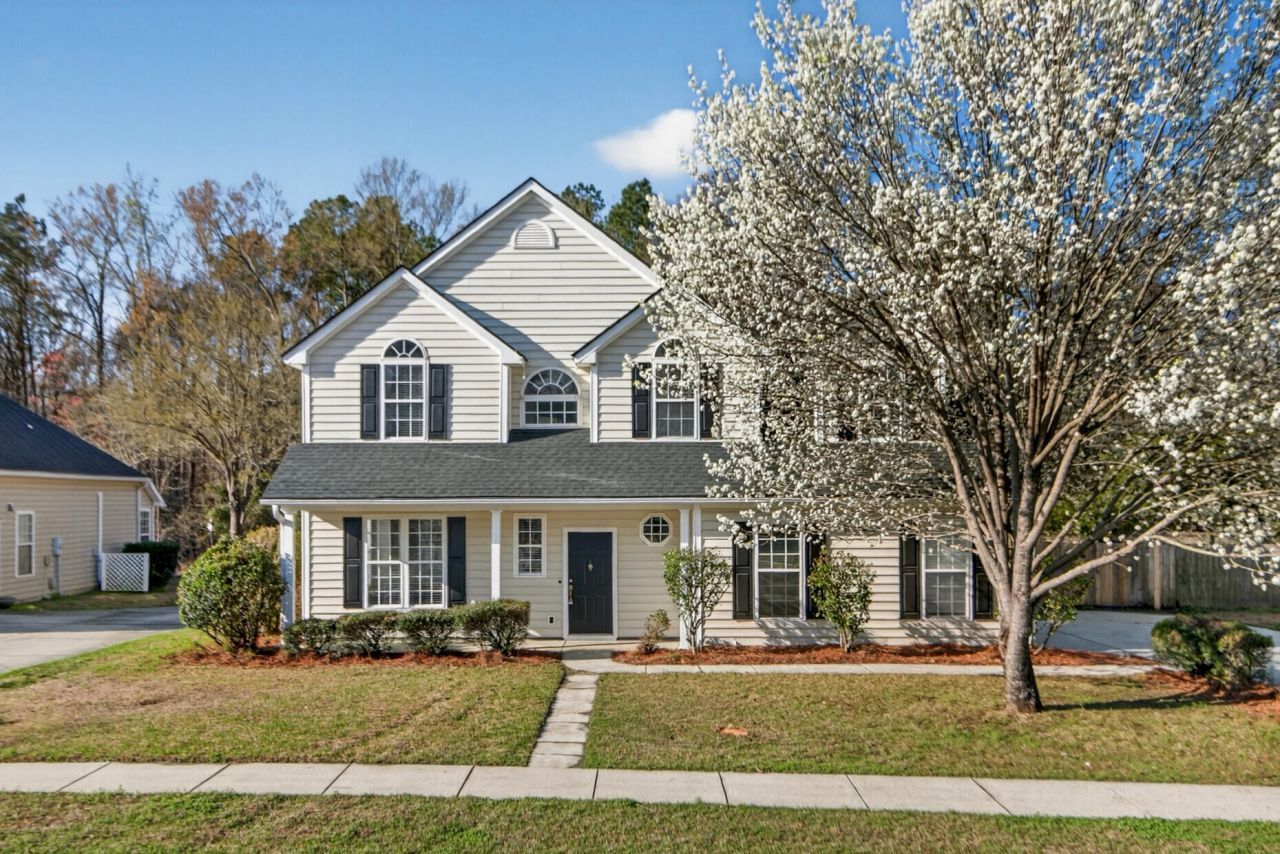 178 Thousand Oaks Circle Photo 1