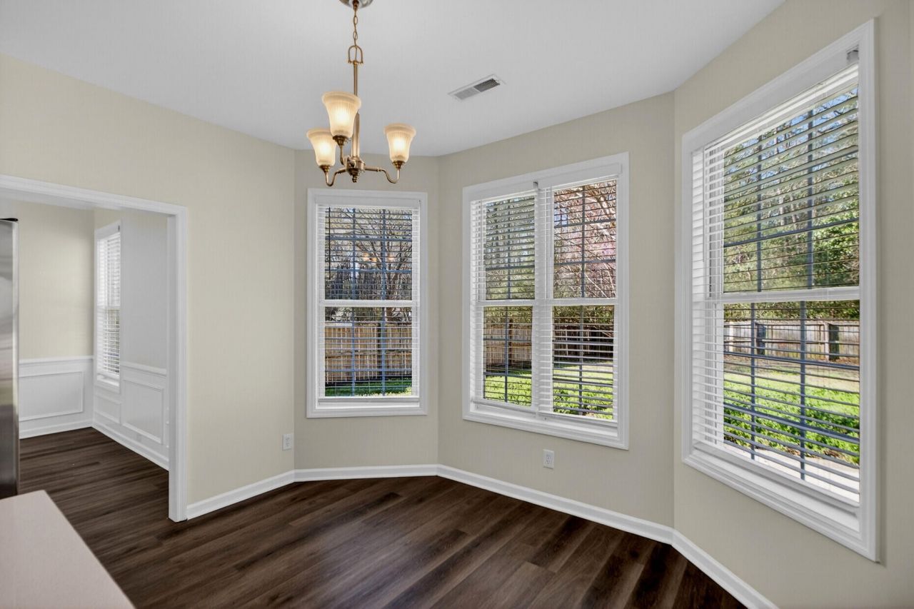 178 Thousand Oaks Circle Photo 11