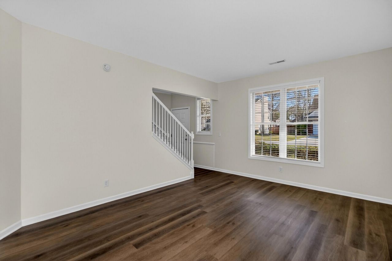 178 Thousand Oaks Circle Photo 14