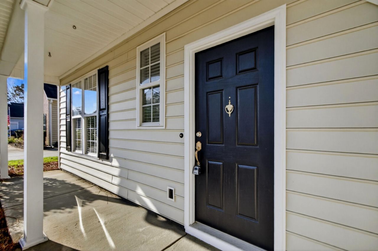 178 Thousand Oaks Circle Photo 2