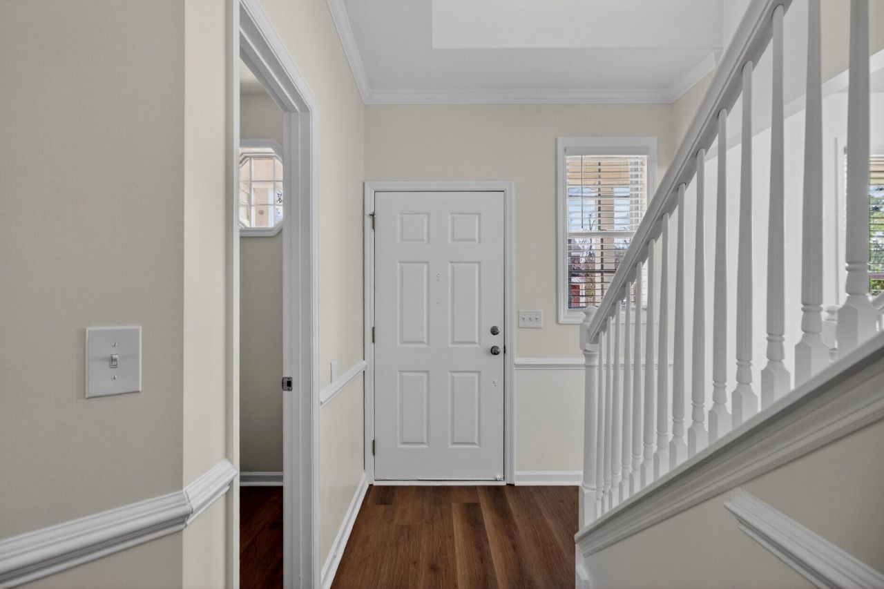 178 Thousand Oaks Circle Photo 4