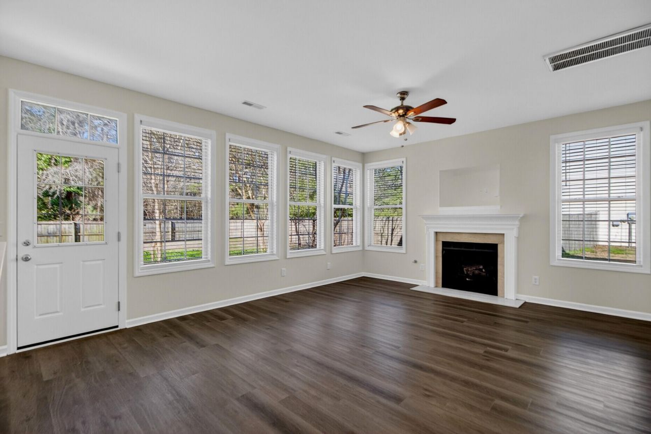 178 Thousand Oaks Circle Photo 5