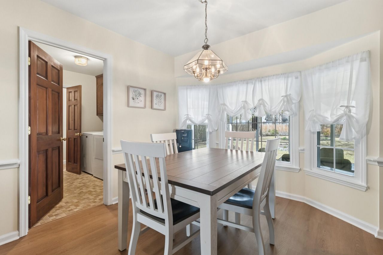 6 Sabina Court Photo 16