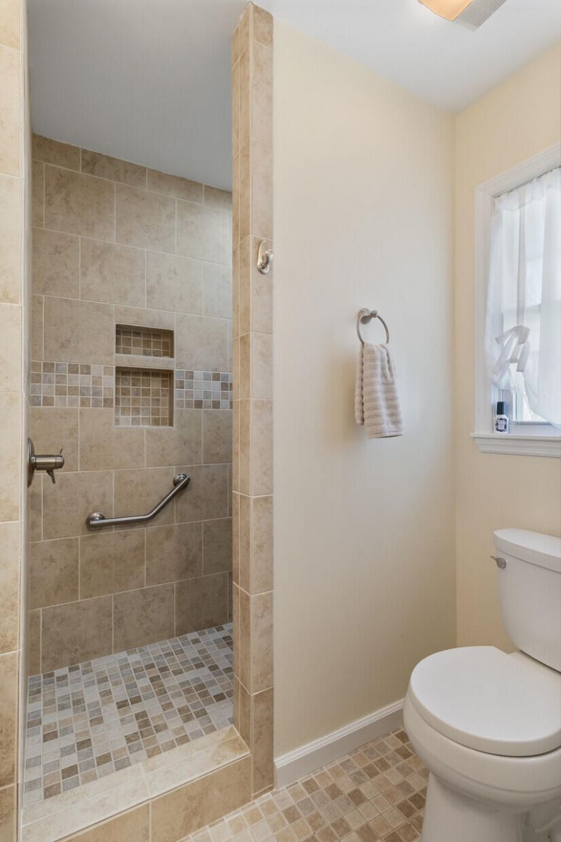 6 Sabina Court Photo 22