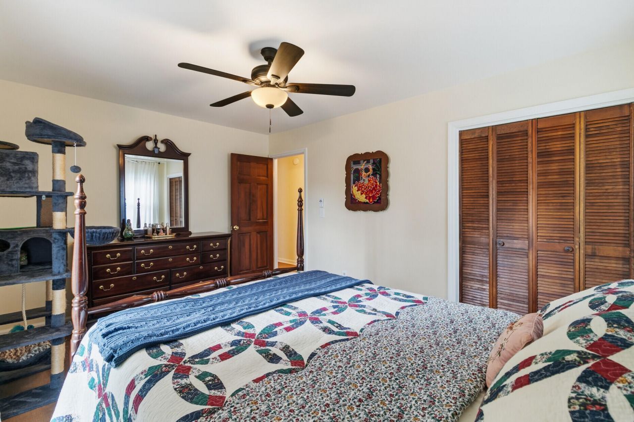 6 Sabina Court Photo 28