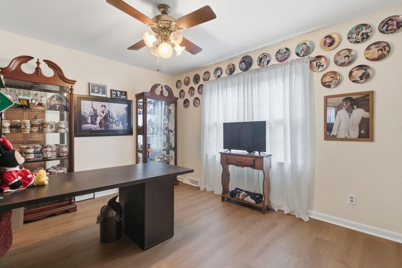 6 Sabina Court Photo 31