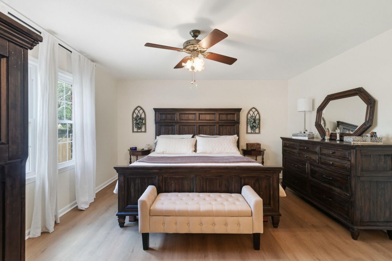 6 Sabina Court Photo 34