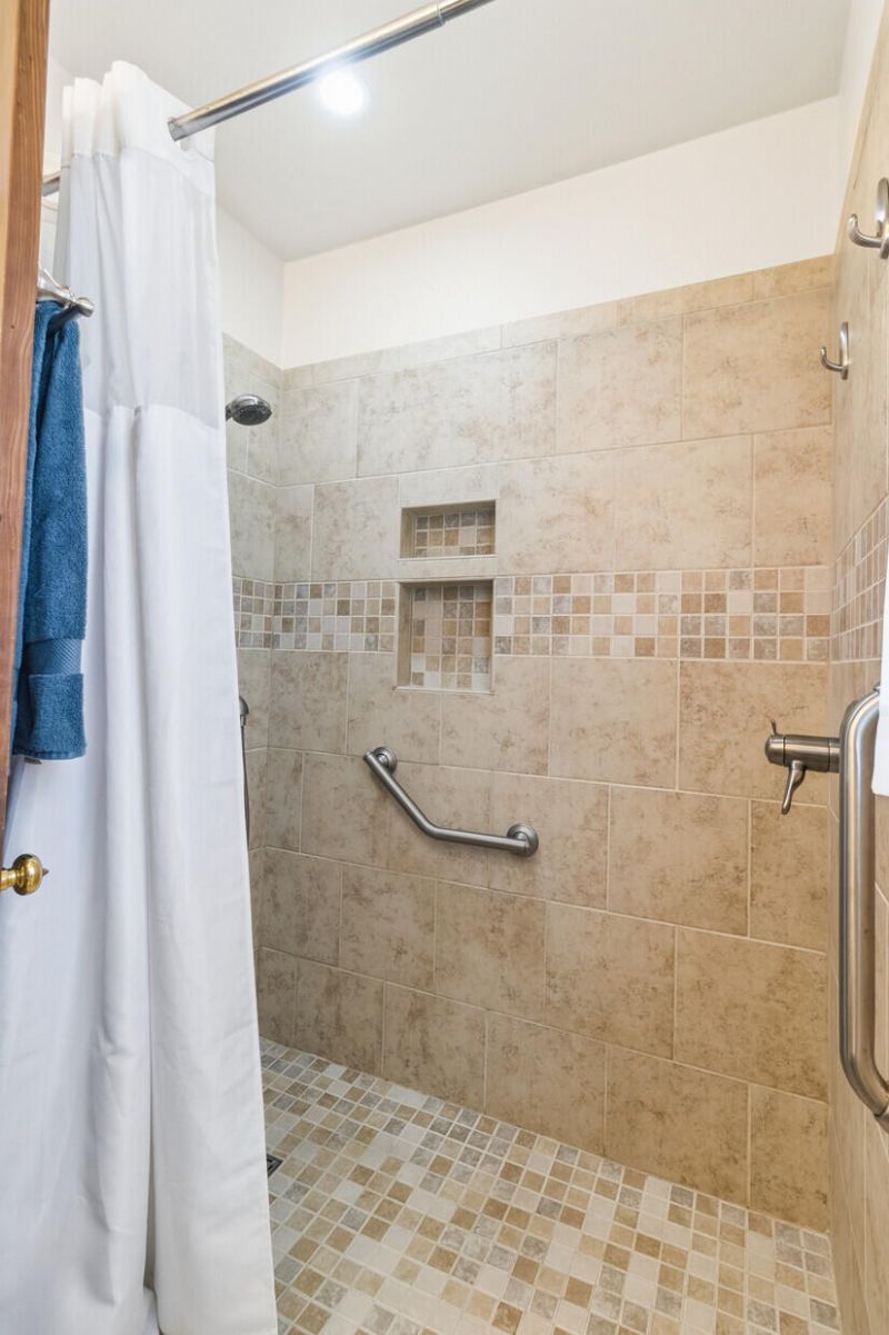 6 Sabina Court Photo 37