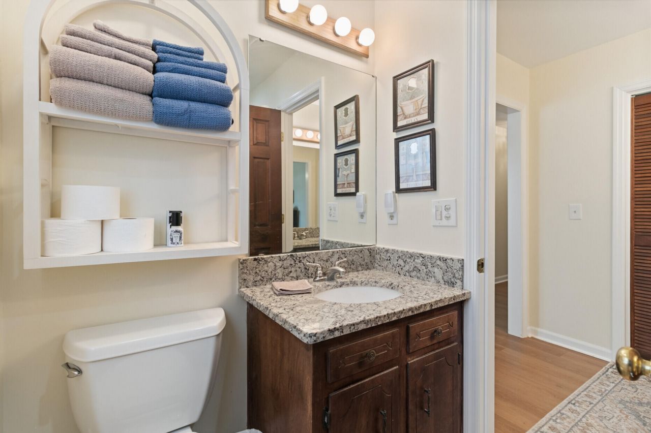 6 Sabina Court Photo 38