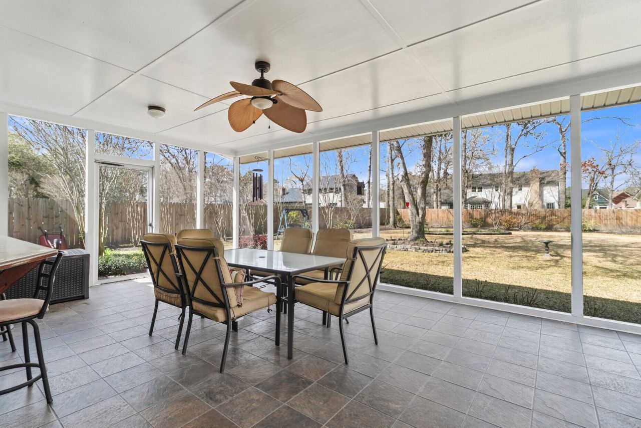 6 Sabina Court Photo 40