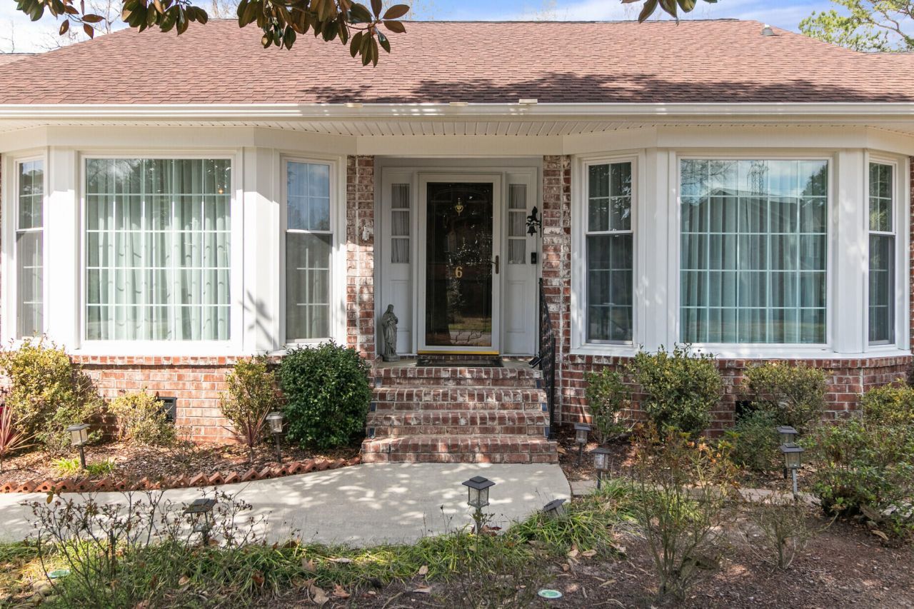 6 Sabina Court Photo 5