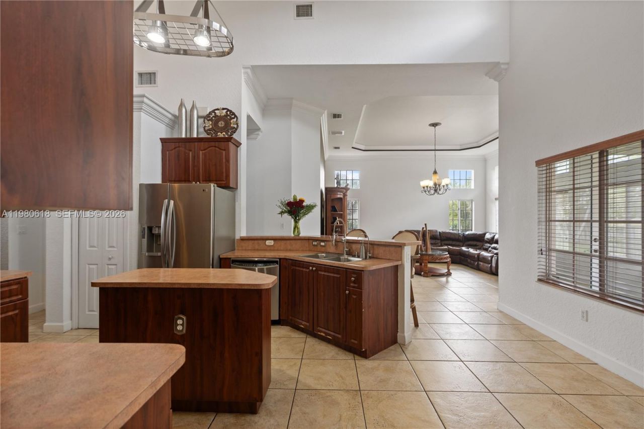 12981 SW 197th St , Miami, FL 33177 Photo