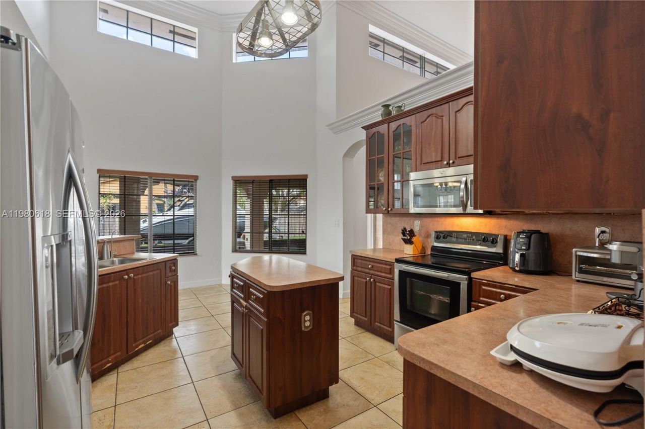 12981 SW 197th St , Miami, FL 33177 Photo