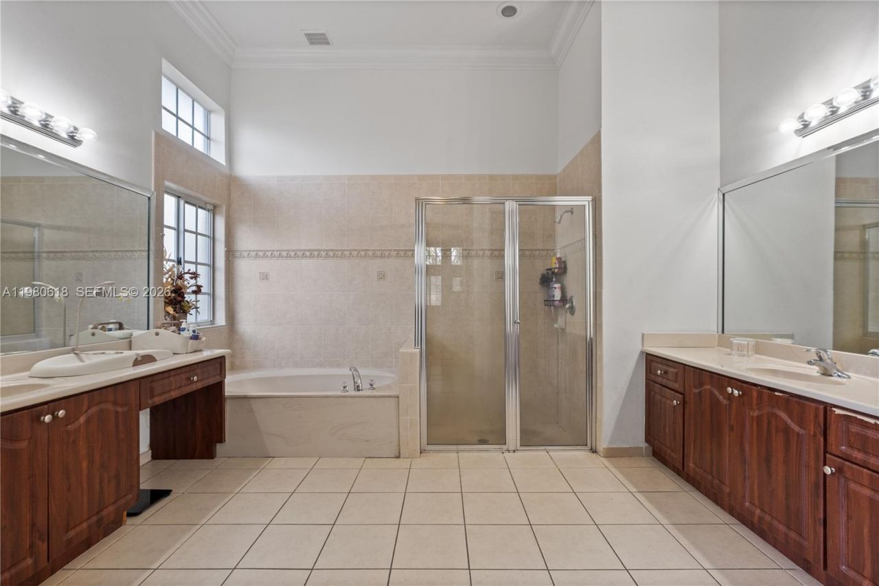 12981 SW 197th St , Miami, FL 33177 Photo