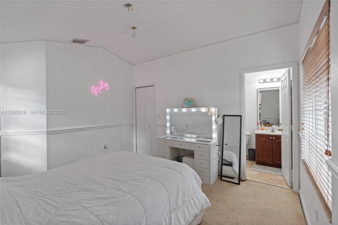 12981 SW 197th St , Miami, FL 33177 Photo