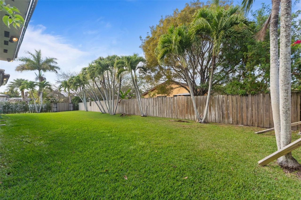 12981 SW 197th St , Miami, FL 33177 Photo