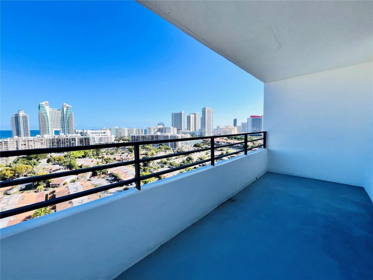 2500 Parkview Dr, Unit 1803, Hallandale Beach, FL 33009 Photo