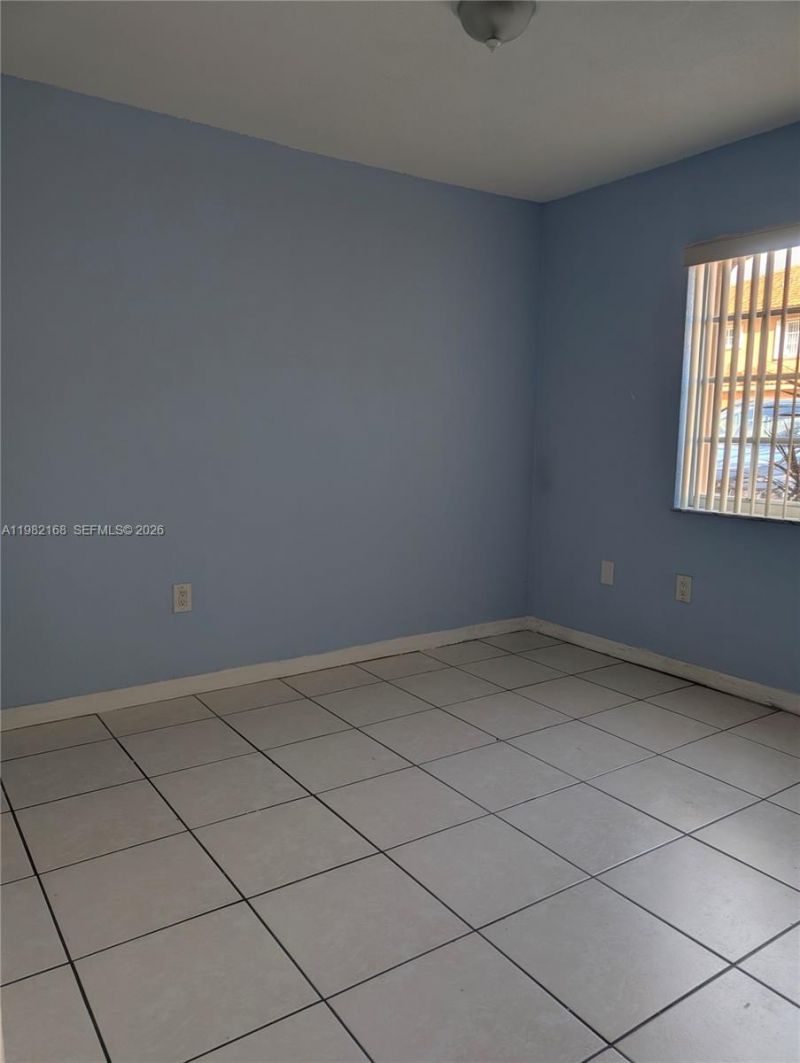 2485 W 76th St , Unit 109, Hialeah, FL 33016 Photo