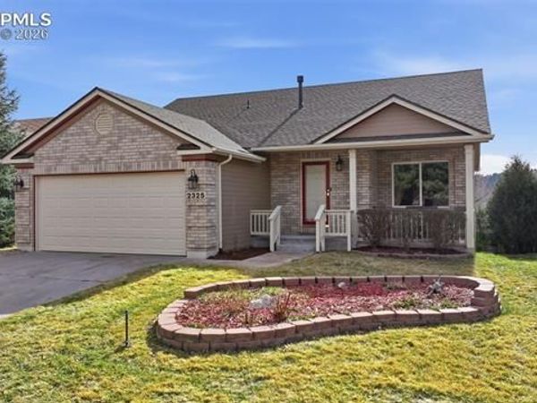 2325 Damon Drive, Colorado Springs, CO 80918
