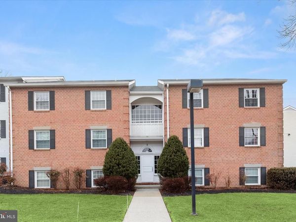 2 ELPHIN COURT , Unit 302, LUTHERVILLE TIMONIUM, MD 21093