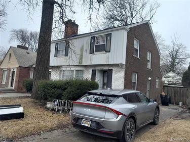 2597 W 8 Mile Road , Detroit, MI 48221