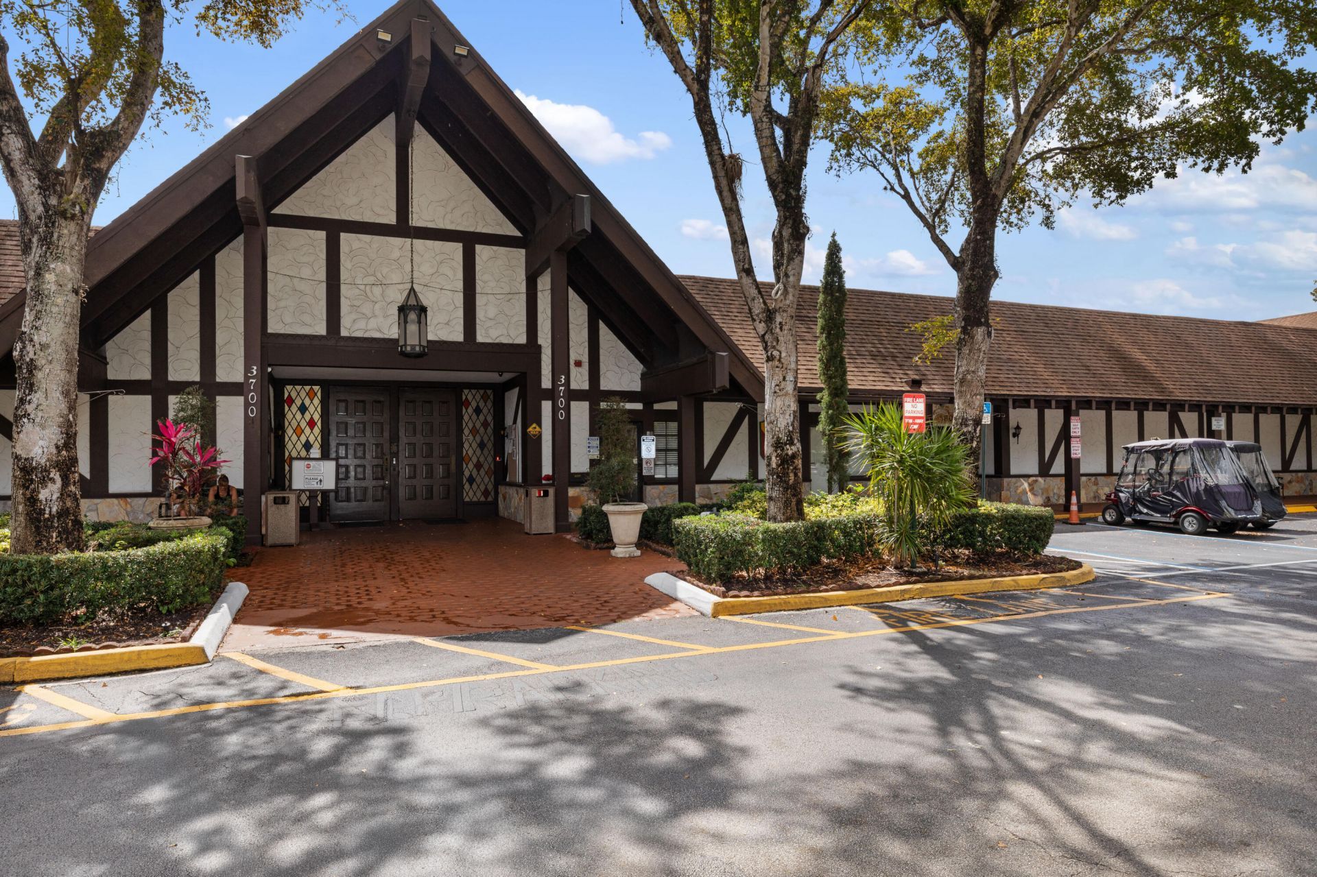 3710 Inverrary Drive, Unit 2g, Lauderhill, FL 33319 Photo